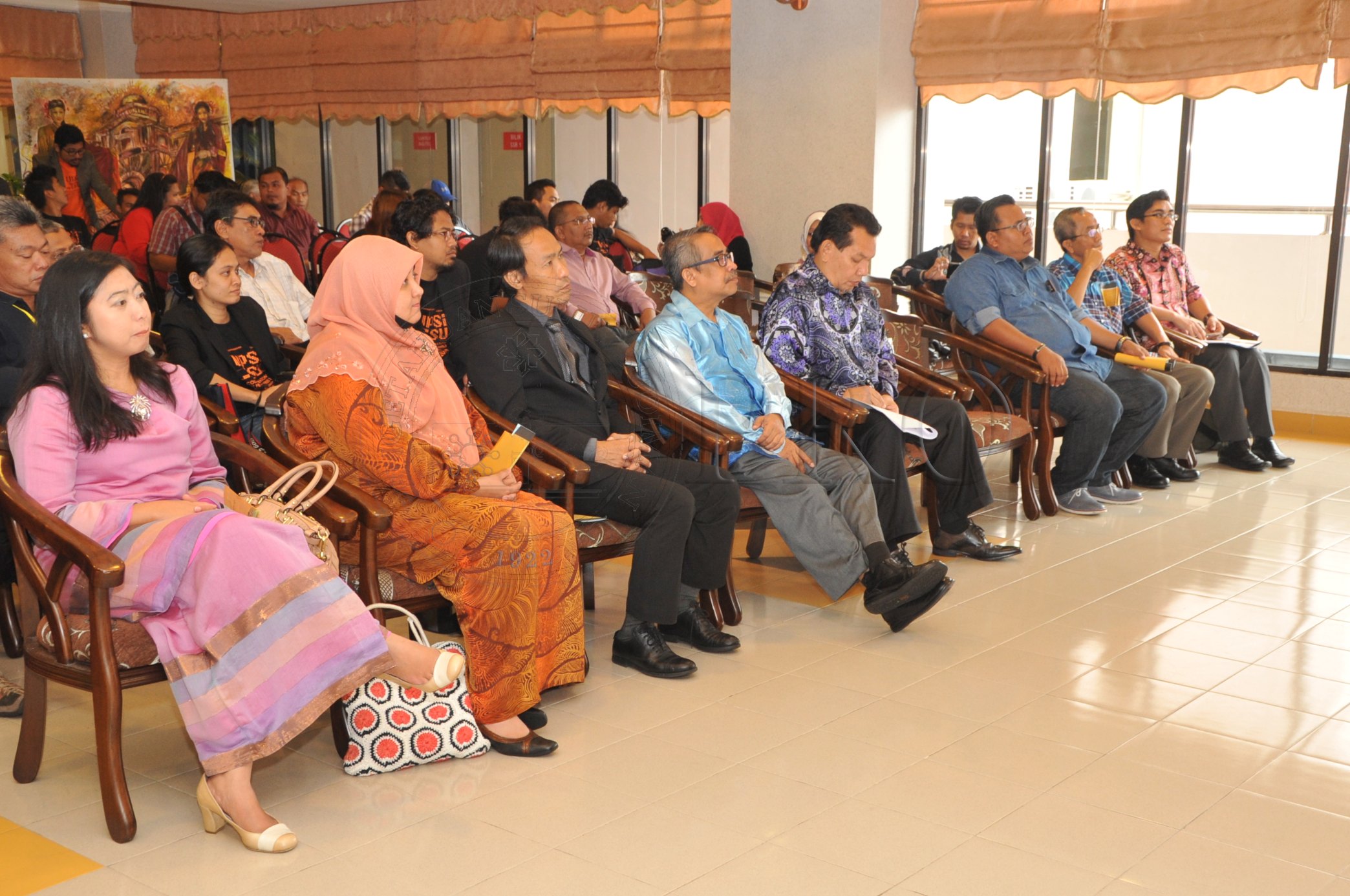 PRO 14 45 THAKSIN PRO 5725